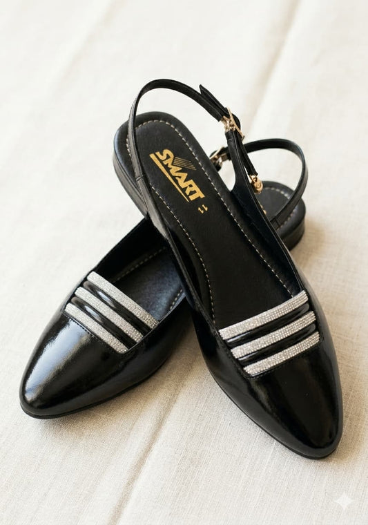 Premium Handcrafted Ethnic Juttis Black colour
