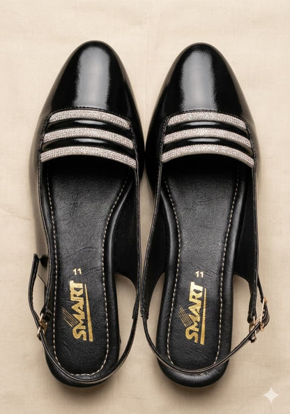 Premium Handcrafted Ethnic Juttis Black colour