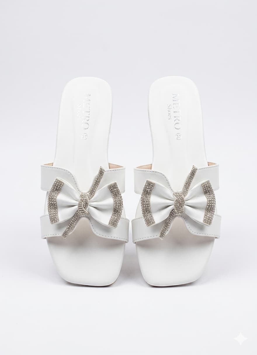 White Casual Women Slipper BZ04